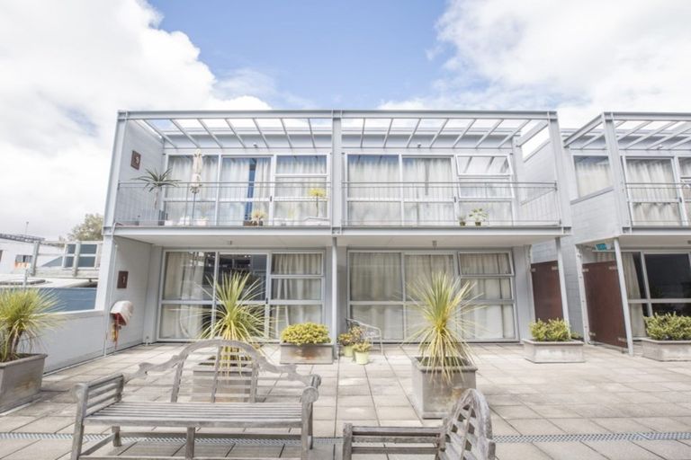 Photo of property in 1/143g Carlton Gore Road, Newmarket, Auckland, 1023