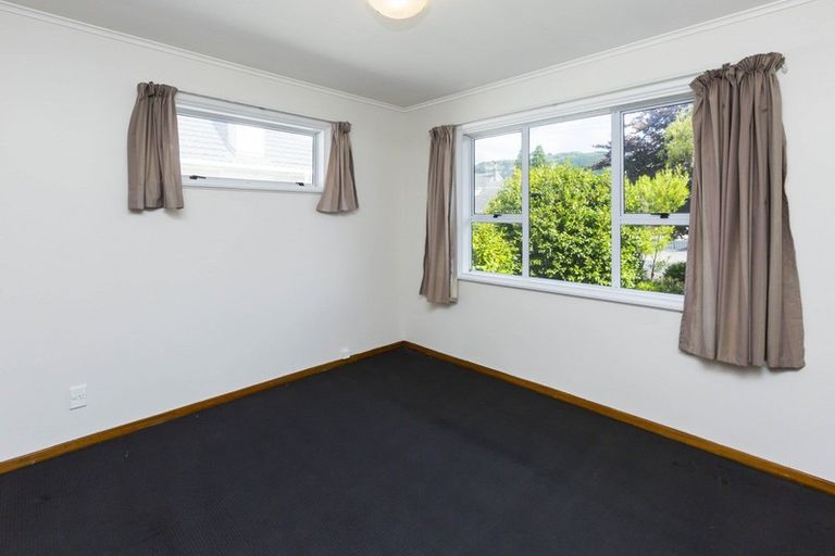 Photo of property in 11 Courtenay Road, Heretaunga, Upper Hutt, 5018