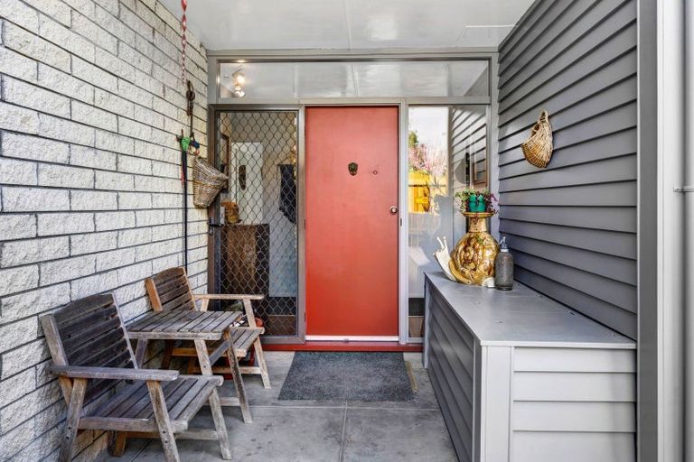 Photo of property in 203b South Road, Spotswood, New Plymouth, 4310