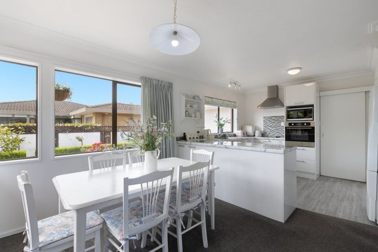 Photo of property in 9 Edith Way, Matua, Tauranga, 3110