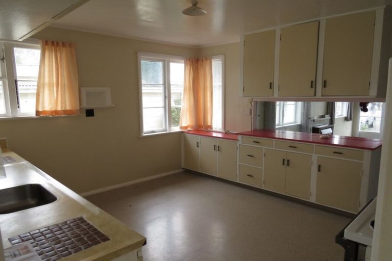 Photo of property in 4 Crewe Street, Pahiatua, 4910