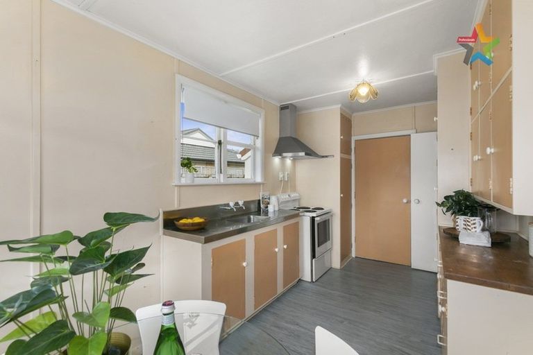 Photo of property in 1036 High Street, Avalon, Lower Hutt, 5011