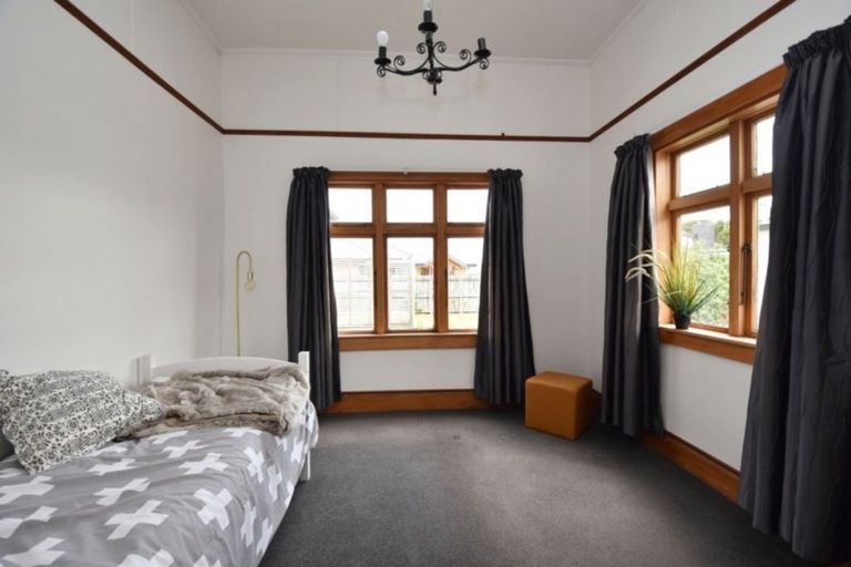 Photo of property in 70 Margaret Street, Roslyn, Palmerston North, 4414