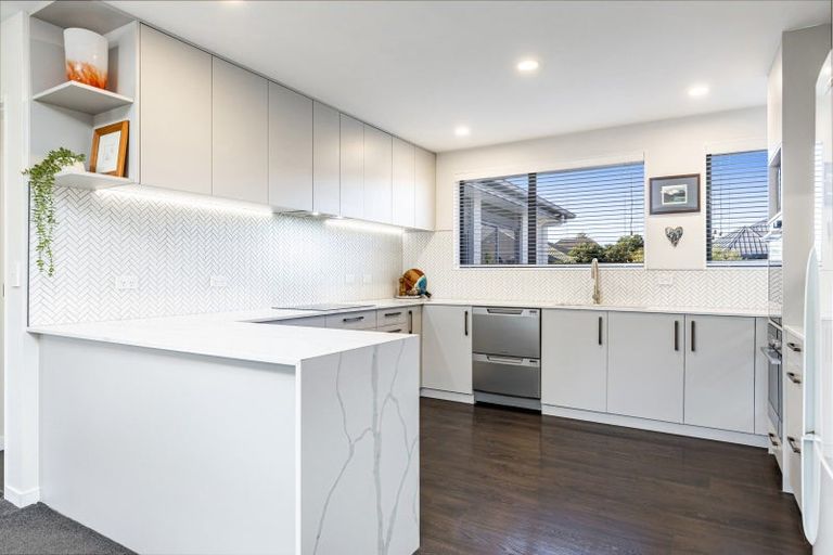 Photo of property in 9 Springswood Grove, Springlands, Blenheim, 7201