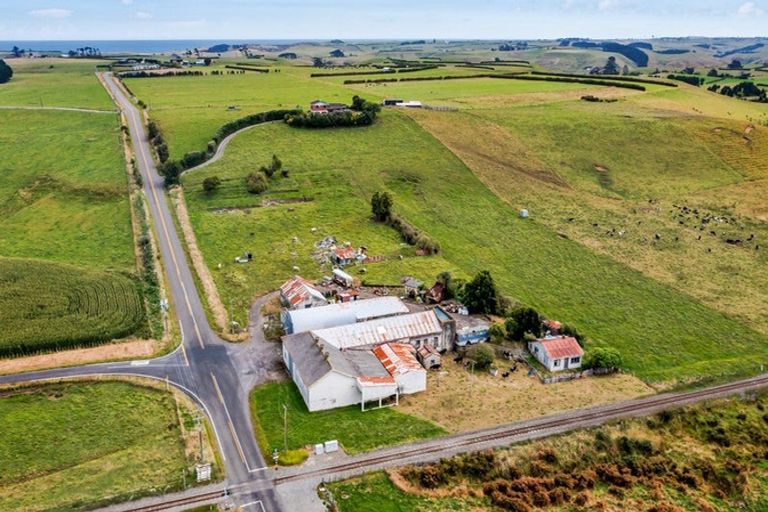 Photo of property in 22 Mokoia Road, Mokoia, Hawera, 4672