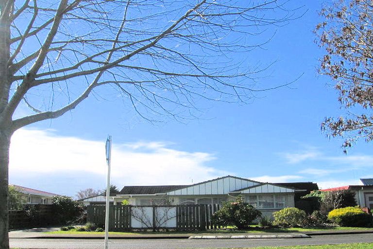 Photo of property in 62 Flaxmere Avenue, Flaxmere, Hastings, 4120