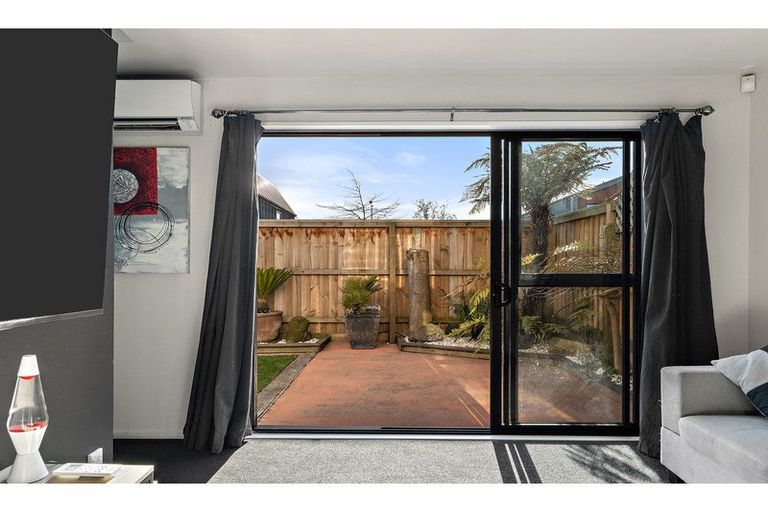 Photo of property in 115a Hastings Street East, Sydenham, Christchurch, 8023