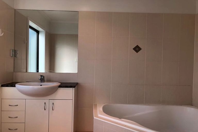 Photo of property in 1282c New North Road, Avondale, Auckland, 1026