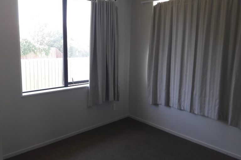 Photo of property in 27 Hargood Street, Woolston, Christchurch, 8062