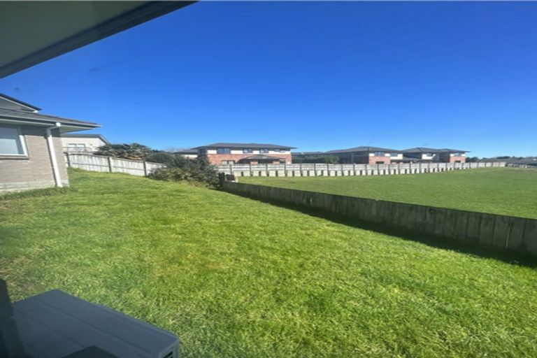 Photo of property in 68 Isabella Drive, Pukekohe, 2120