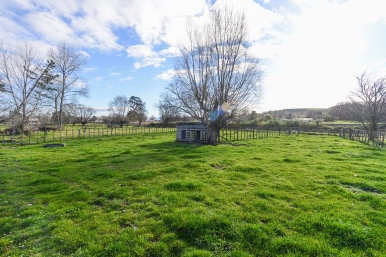 Photo of property in 2078 State Highway 2, Waipukurau, 4285
