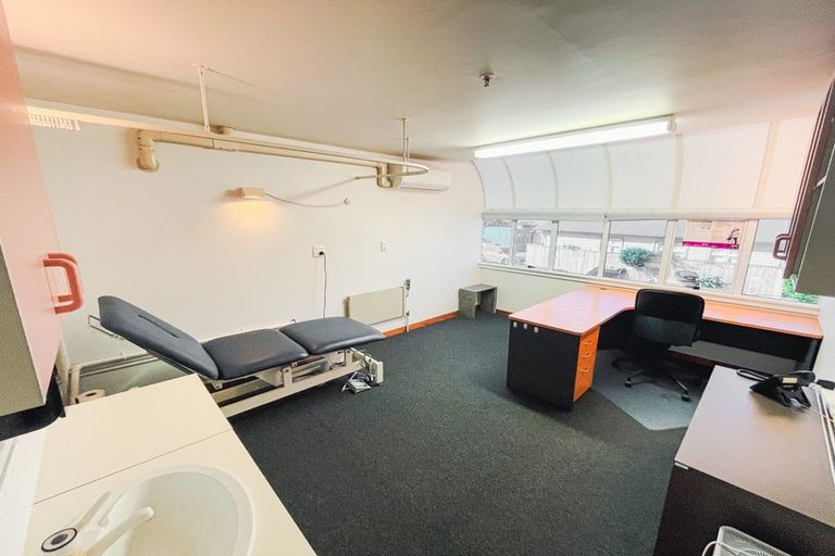 Photo of property in 577 High Street, Boulcott, Lower Hutt, 5010