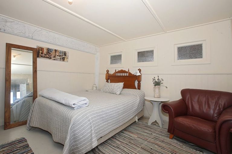 Photo of property in 123 Walker Street, Riverton/aparima, Riverton, 9822