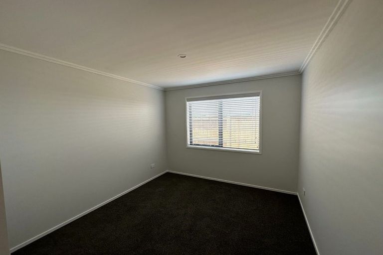 Photo of property in 32 Armitage Road, Wellsford, 0900