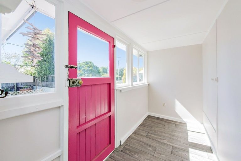 Photo of property in 2 Lee Street, Southbridge, 7602