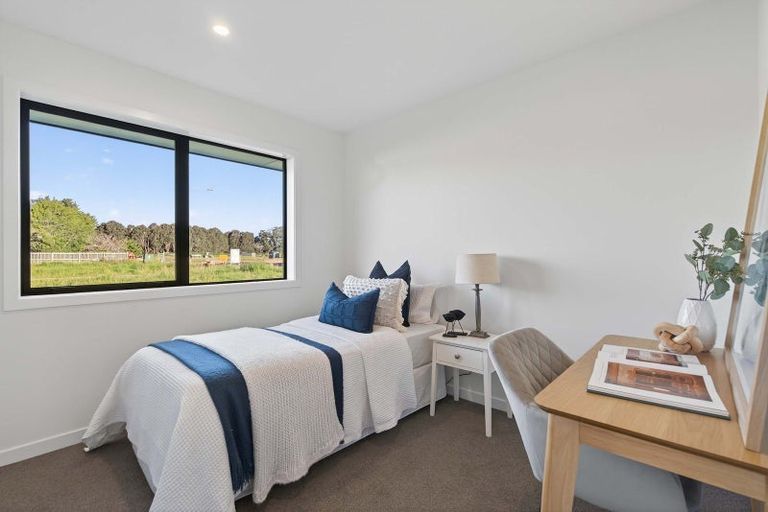 Photo of property in 15 Silverwood Lane, Leamington, Cambridge, 3495