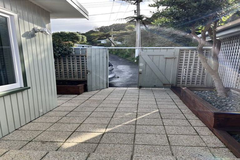 Photo of property in 5 Kau Kau Way, Ngaio, Wellington, 6035