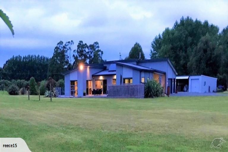 Photo of property in 56 Gressons Road, Waikuku, Rangiora, 7473