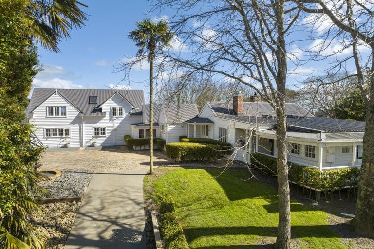 Photo of property in 136 Attwood Road, Paremoremo, Auckland, 0632