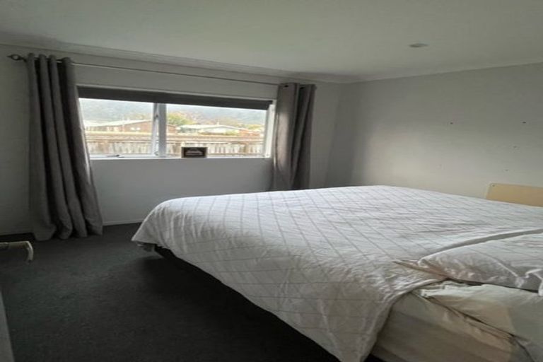 Photo of property in 28c Blenheim Street, Upper Hutt Central, Upper Hutt, 5018