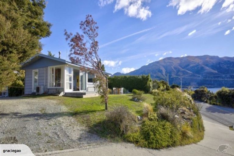 Photo of property in 179 Lakeview Terrace, Lake Hawea, Wanaka, 9382