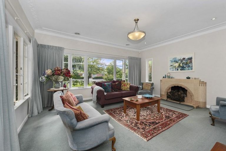 Photo of property in 33 Dalethorpe Avenue, Fairfield, Hamilton, 3214