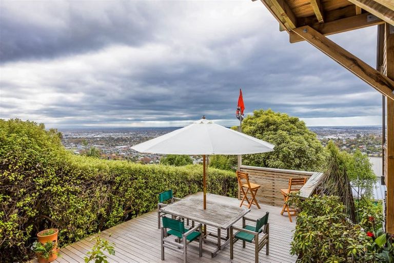 Photo of property in 85a Huntsbury Avenue, Huntsbury, Christchurch, 8022