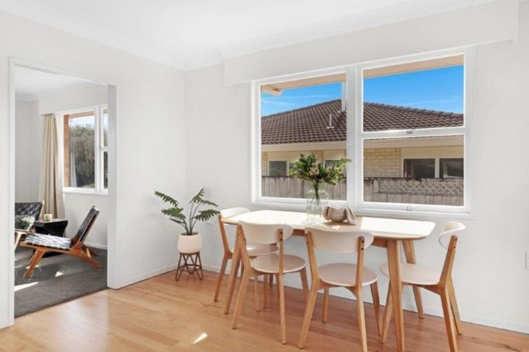 Photo of property in 9a Lilac Place, Otumoetai, Tauranga, 3110