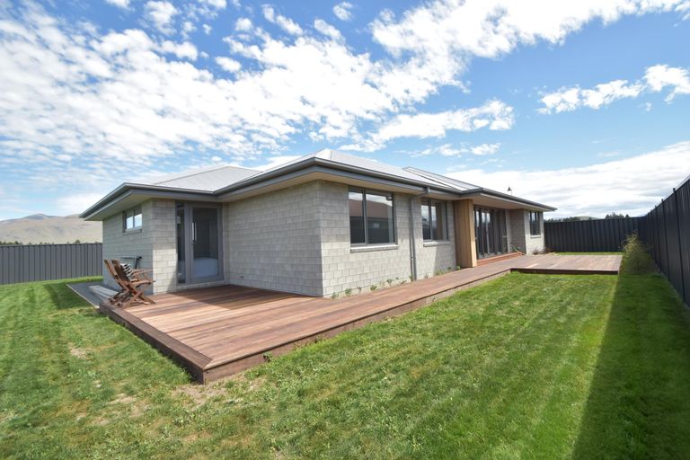 Photo of property in 41 Lakeland Avenue, Twizel, 7901