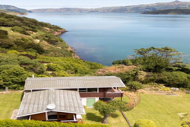 Photo of property in 46 Bayview Crescent, Duvauchelle, 7581