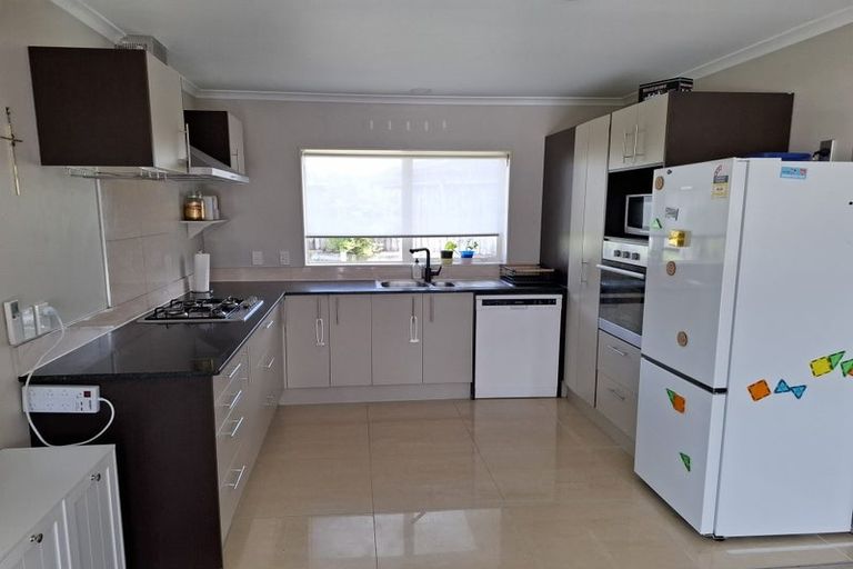 Photo of property in 6b Faber Place, Inglewood, 4330