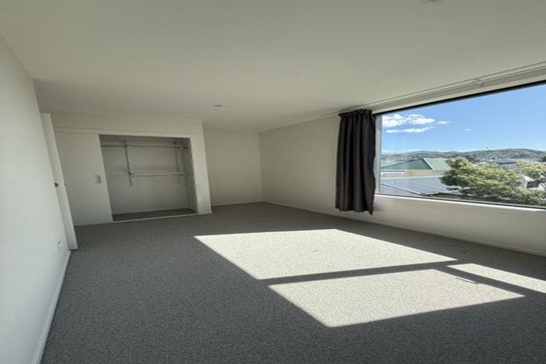 Photo of property in 15d Cuba Street, Petone, Lower Hutt, 5012