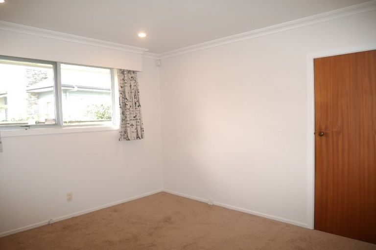 Photo of property in 26 Horopito Road, Waikanae, 5036