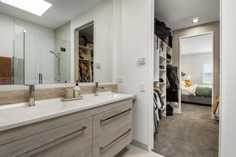 Photo of property in 7/258 Hurstmere Road, Takapuna, Auckland, 0622