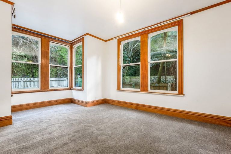 Photo of property in 42 Devon Street, Aro Valley, Wellington, 6021