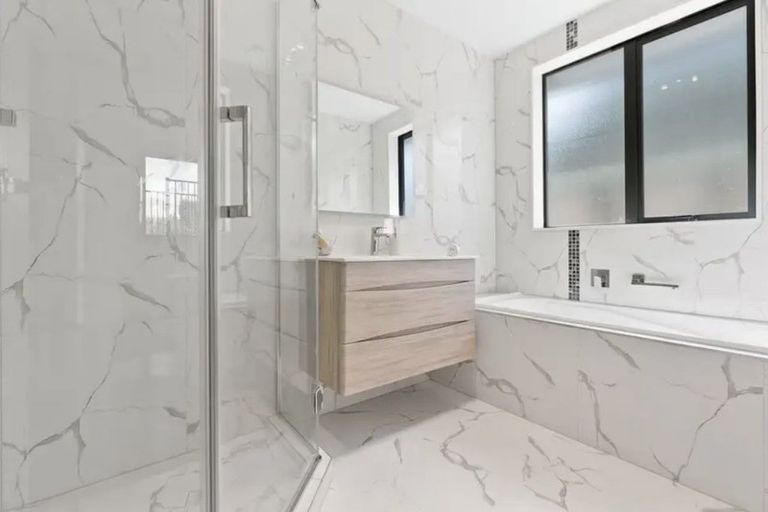 Photo of property in 52 Hilltop Road, Flat Bush, Auckland, 2019