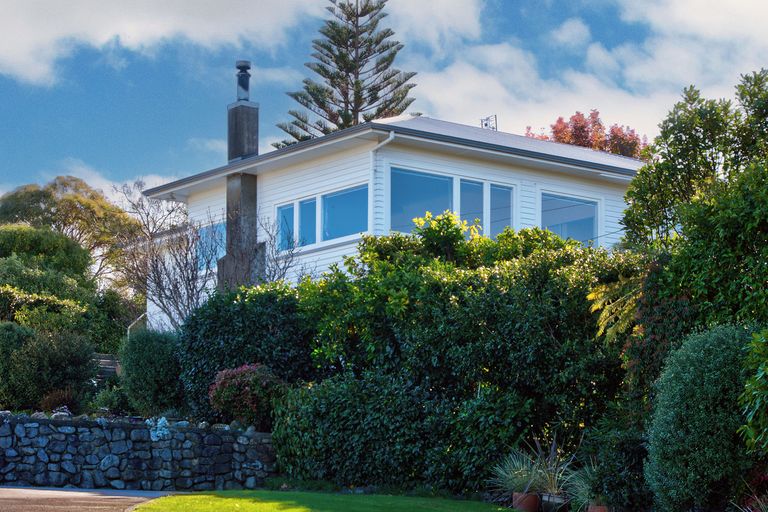 Photo of property in 9 Queen Alexandra Street, Lansdowne, Masterton, 5810