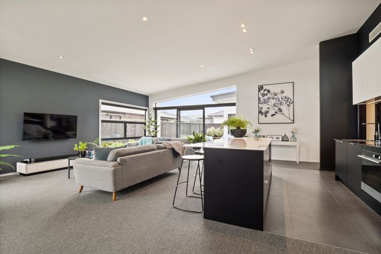 Photo of property in 12 Carrick Place, Mosgiel, 9024