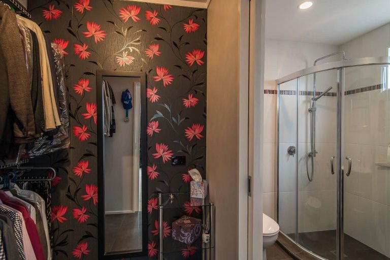 Photo of property in Fernhill Flats, 2/324 The Terrace, Te Aro, Wellington, 6011