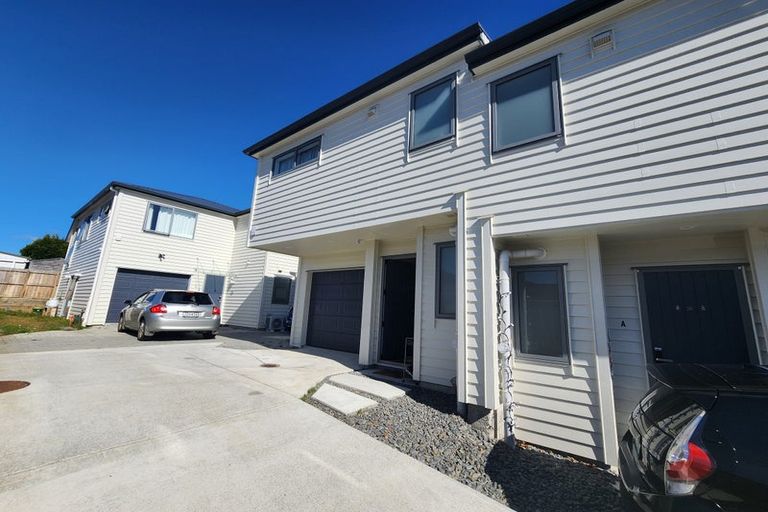 Photo of property in 39 Cascades Road, Pakuranga Heights, Auckland, 2010