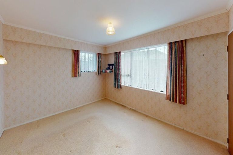 Photo of property in 42 Cedar Crescent, Feilding, 4702