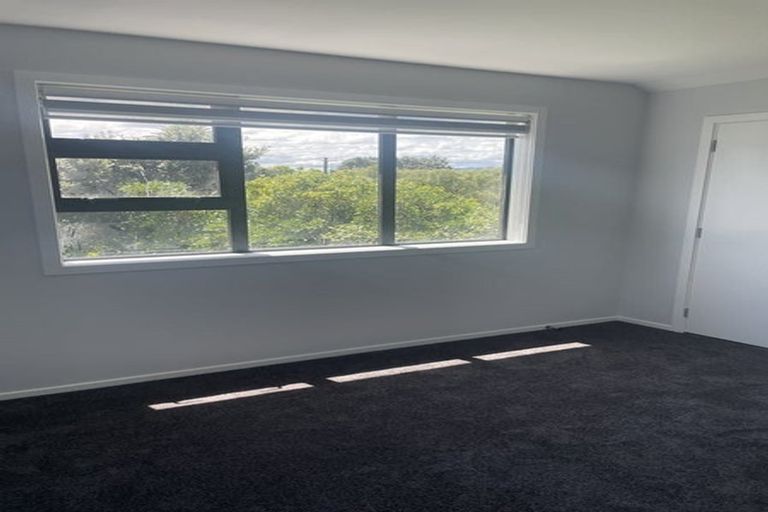 Photo of property in 128d Randwick Road, Moera, Lower Hutt, 5010