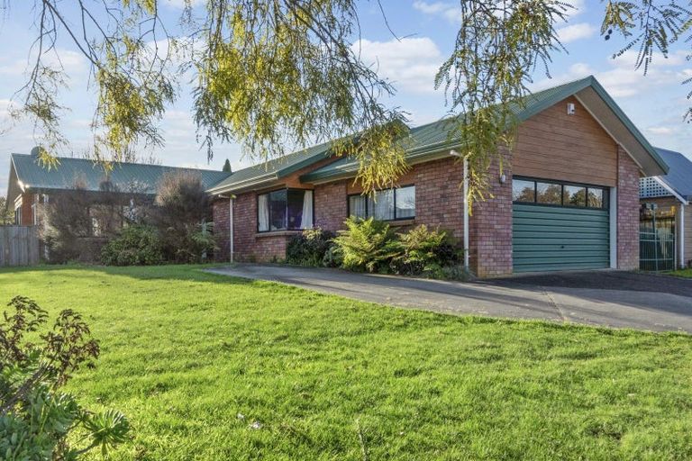 Photo of property in 106 Endeavour Avenue, Flagstaff, Hamilton, 3210