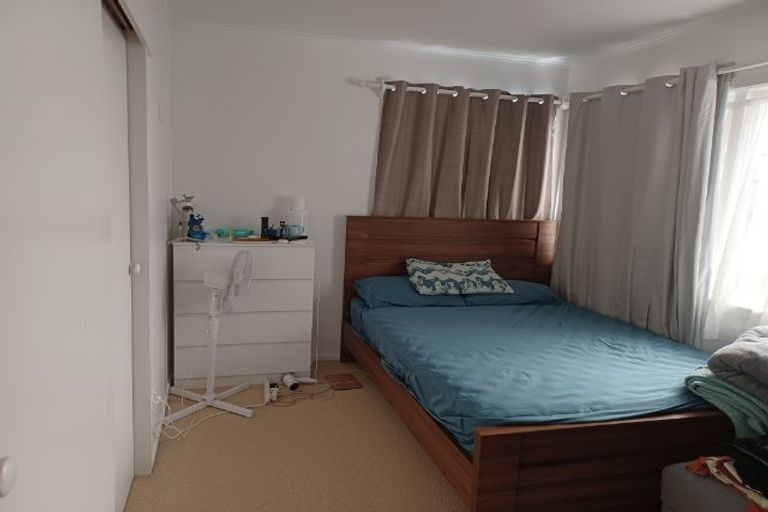 Photo of property in 39 Titoki Street, Te Atatu Peninsula, Auckland, 0610