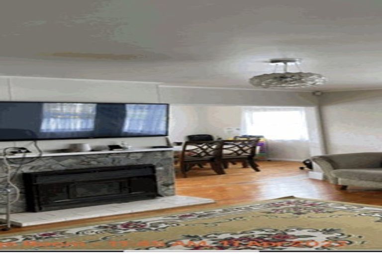 Photo of property in 58 Universal Drive, Henderson, Auckland, 0610