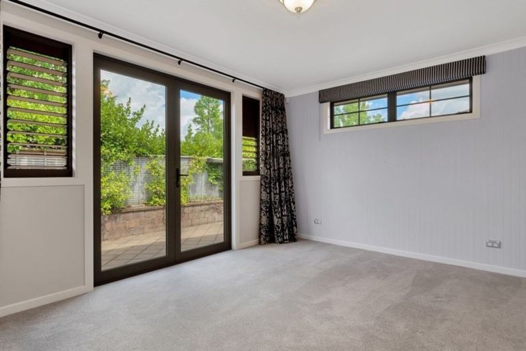 Photo of property in 1 Tarn Close, Pyes Pa, Tauranga, 3112