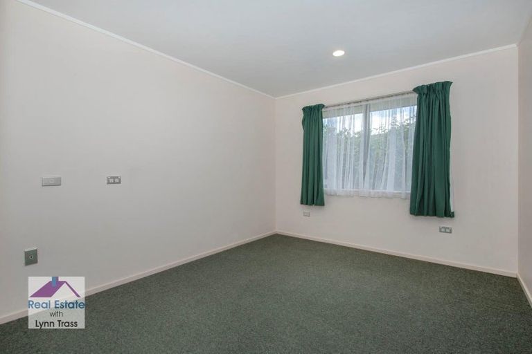 Photo of property in 6 Elm Place, Tikipunga, Whangarei, 0112