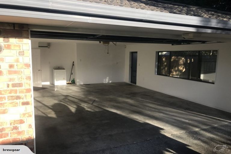 Photo of property in 20 Widdison Place, Albany, Auckland, 0632