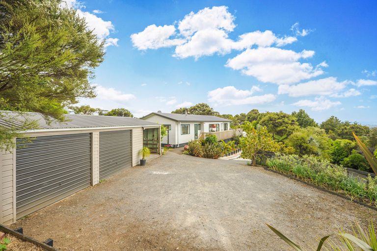 Photo of property in 53 Welsh Hills Road, Swanson, Auckland, 0614