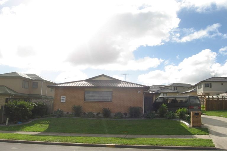 Photo of property in 17 Saralee Drive, Manurewa, Auckland, 2105